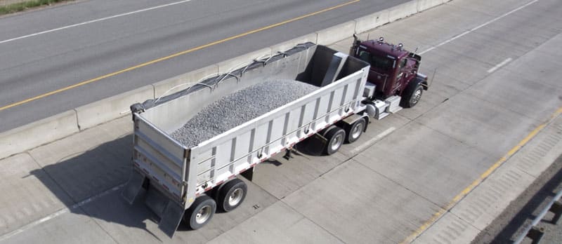 Bulk Transport delivery on highway | ETC Alfred